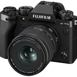 Clearance X-T5 Mirrorless Camera with XF 16-50mm f/2.8-4.8 Lens (Black) Mirrorless
