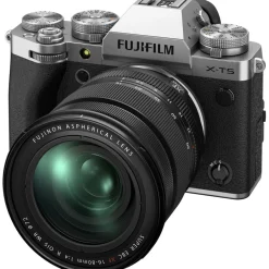 Fashion X-T5 Mirrorless Digital Camera with 16-80mm Lens (Silver) Mirrorless