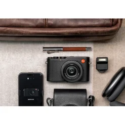 Outlet D-Lux 8 Digital Camera Point & Shoot