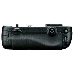 Hot MB-D15 Multi Power Battery Pack for D7100 Batteries & Adapters