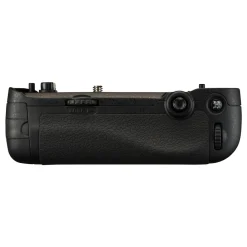 Clearance MB-D16 Multi Power Battery Pack Batteries & Adapters