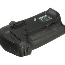 Sale MB-D12 Multi-Power Battery Grip Batteries & Adapters
