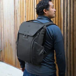 Clearance Everyday Backpack v2 (Black, 30L) Camera Bags