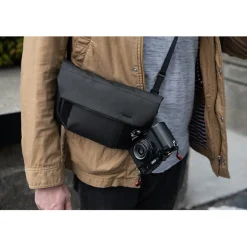 Online Field Pouch v2 (Black) Camera Bags
