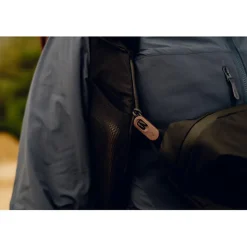 Best Outdoor Sling (Black, 2L) Camera Bags