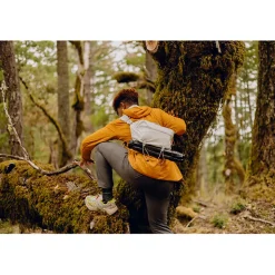 Best Outdoor Sling (Cloud, 7L) Camera Bags