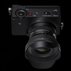 Best 10-18mm f/2.8 DC DN Contemporary Lens for Fujifilm X Wide Angle