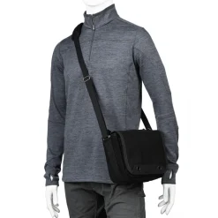 Best Retrospective 4 V2.0 Shoulder Bag (Black) Camera Bags
