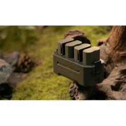 New Portable Charging Station for EN-EL15C Batteries Batteries & Adapters