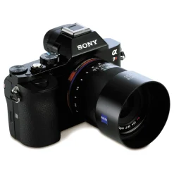 Best Loxia 35mm f/2 Biogon T* Lens for Sony E Mount Wide Angle