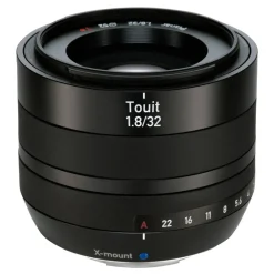 Fashion Touit 32mm f/1.8 Lens (Fujifilm X-Mount) Normal Lenses