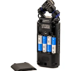 Outlet H5studio 4-Track Handy Recorder with 32-Bit Float Recording Digital Audio Recorders